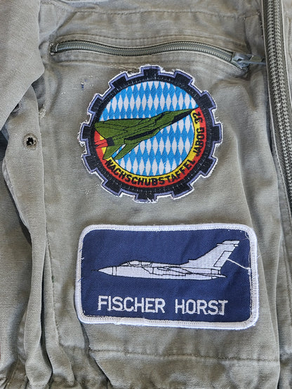 Bundeswehr Fliegeroverall 1988 Pilotenkombi Oliv mit Patches Goose Bay und mehr