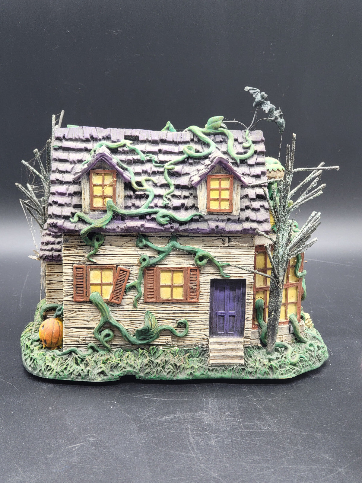 Hawthorne Village The Munsters Lily's Garden Shop Gebäude Sammler mit Beleuchtung Vintage Modell