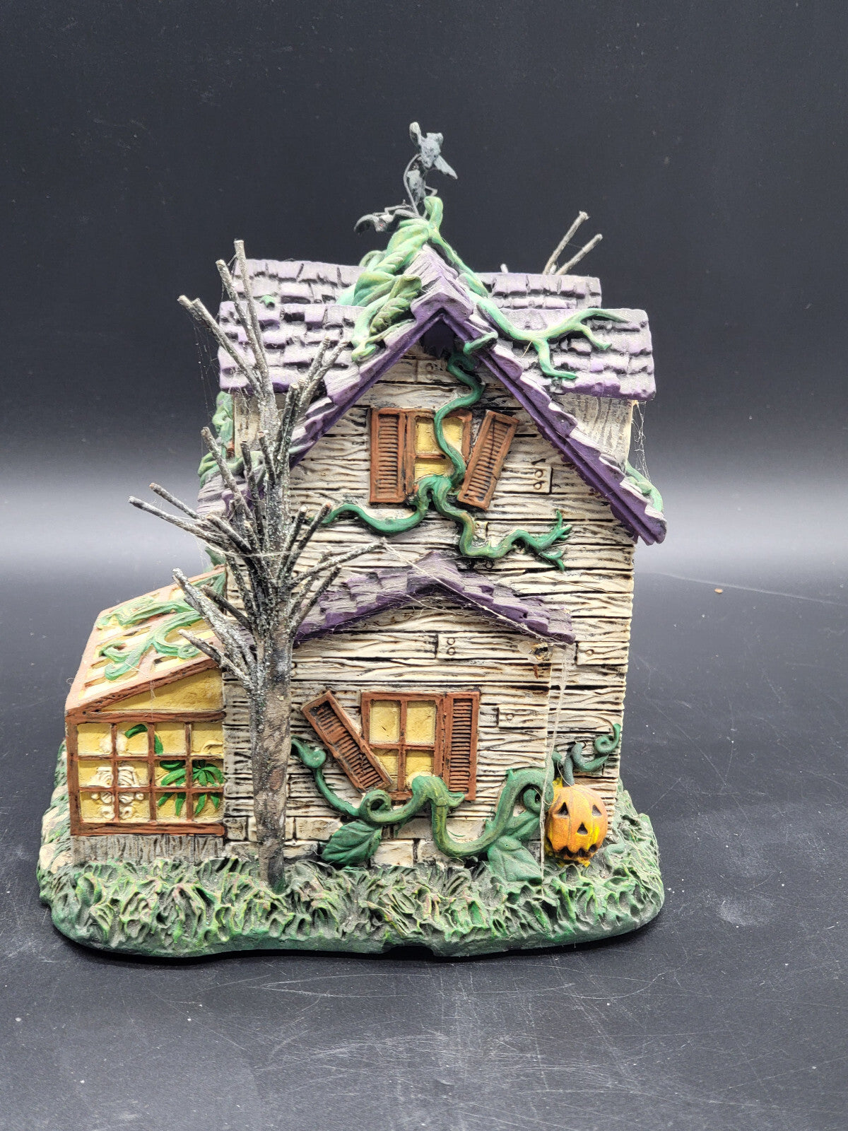 Hawthorne Village The Munsters Lily's Garden Shop Gebäude Sammler mit Beleuchtung Vintage Modell