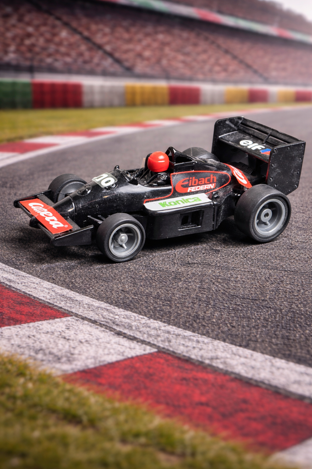 Carrera Profi Car Racing F1 elf schwarz Vintage Slotcar 1:24 – Produktansicht