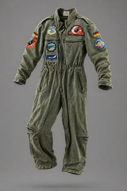 Bundeswehr Fliegeroverall oliv, Baujahr 1988, mit original Patches – Namenspatch , Goose Bay, Deutschlandflagge – 100% Baumwolle, gebraucht
