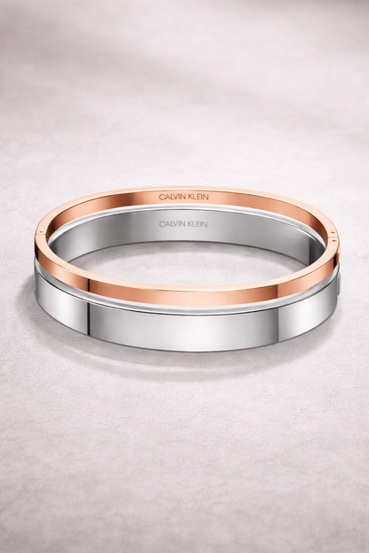 Calvin Klein Armreif-Set Zweiton-Design Silber Rosegold – Detailansicht