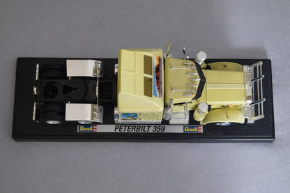 Revell Metall 1/24 08893 Peterbilt 359 Straßenzug Australien LKW Truck