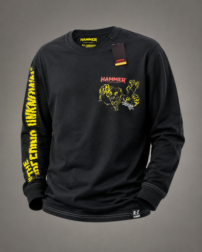 RE:COVERED X Hammer Horror Langarmshirt Unisex Schwarz – Creeping Unknown Retro Sci-Fi Longsleeve