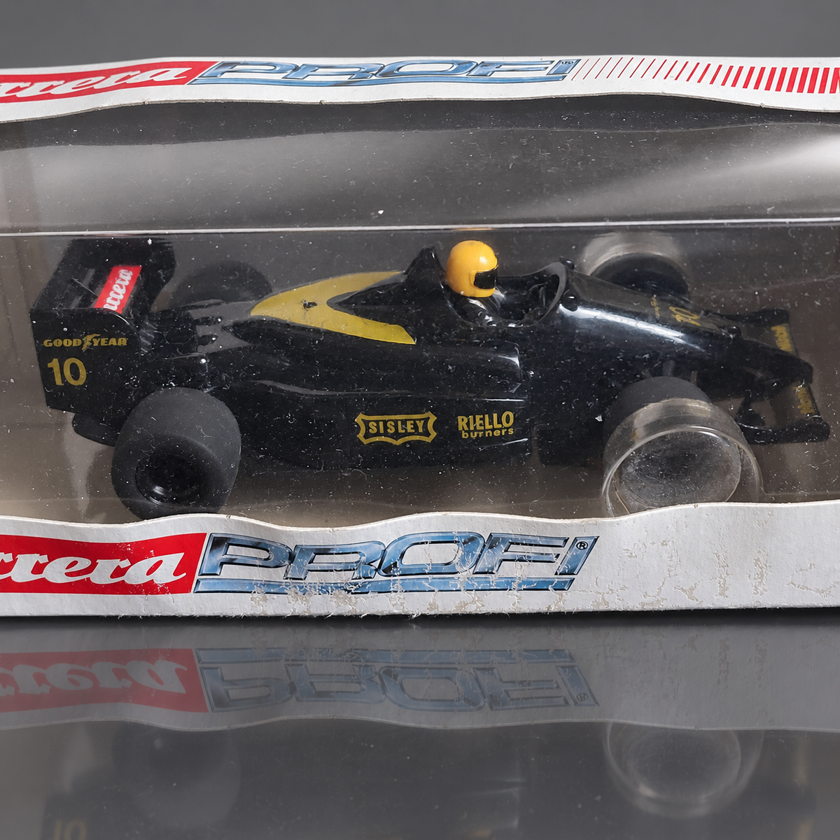 Carrera Profi 71413 Formel 1 Sisley Riello Goodyear Slotcar unbespielt in OVP