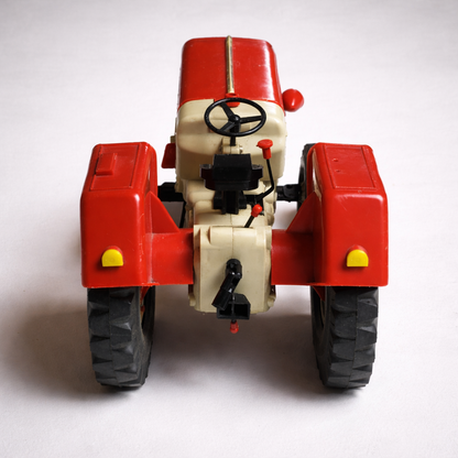 PIKO DDR Traktor ZT 300 Spielzeug Vintage Rot Beige Kunststoff Oldtimer Modell